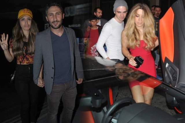 Yağmur Sarıoğlu geçen hafta internet fenomeni Kerimcan Durmaz ile kardeşinin bekarlığa veda partisine katılmıştı.