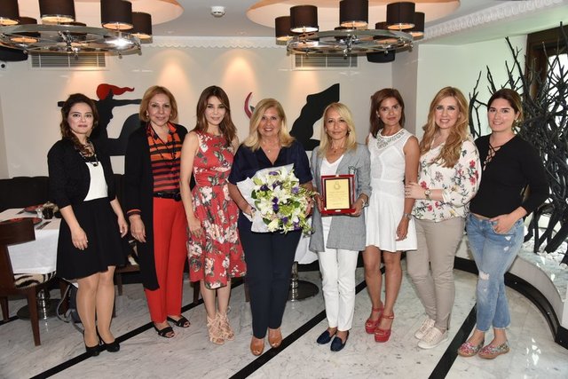 ECEHAN ERSÖZ, SERDA BİRAND, CANSEN YENİ, ŞULE ARGÜDER, FİGEN KIRAL, EBRU ÇARIKÇILAR, ÖZGE SANDER, İPEK TOPLUSOY
