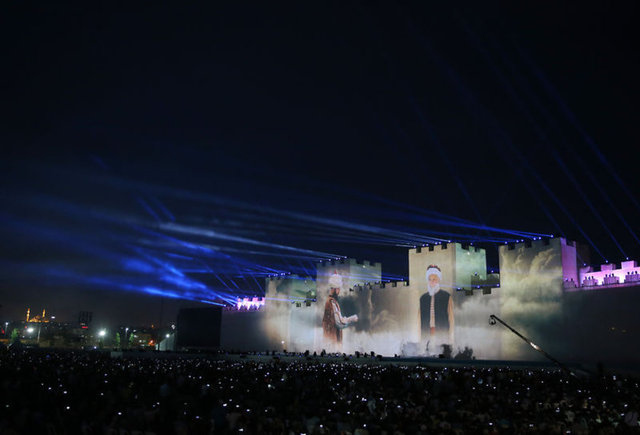 İşte kutlamalardan fotoğraflara yansıyanlar...