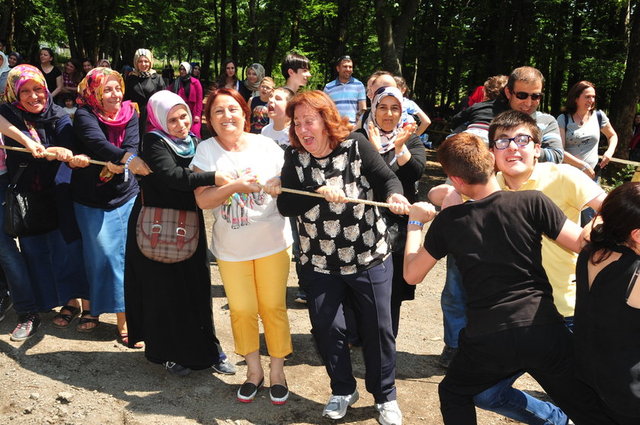 MONİK İPEKEL