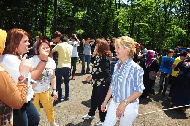 NEŞE GÖNÜL