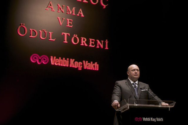 MUSTAFA KOÇ