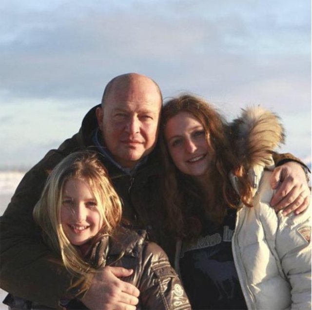 MUSTAFA, ESRA, AYLİN KOÇ