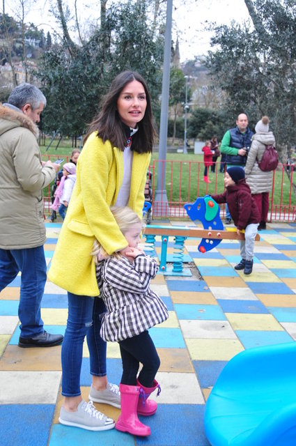 YASEMİN ÖZİLHAN