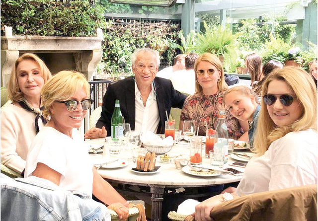 ÇİĞDEM SİMAVİ, SEMİRAMİS PERKKAN, GULU LALVANİ, CAROLINE, ESRA, AYLİN KOÇ
