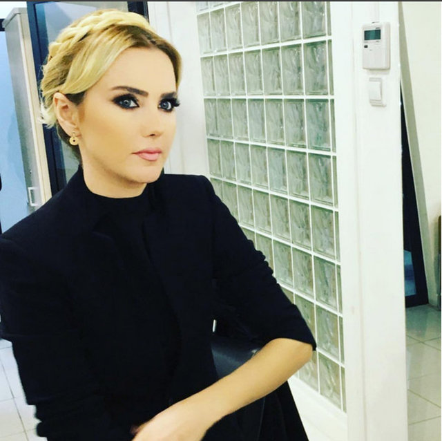 ECE ERKEN - Allah belanızı versin!hangi anne sizi böyle şerefsiz,vicdansız yetiştirdi?!Allah tez zamanda canınızı alsın!