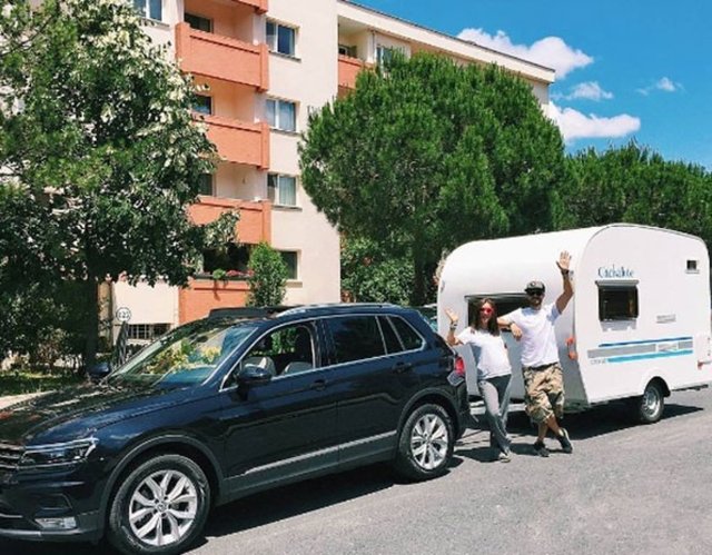 İLKER KIZMAZYeni biz, yeni hayat, yeni karavan, yine yol. Hadi biz kaçtık