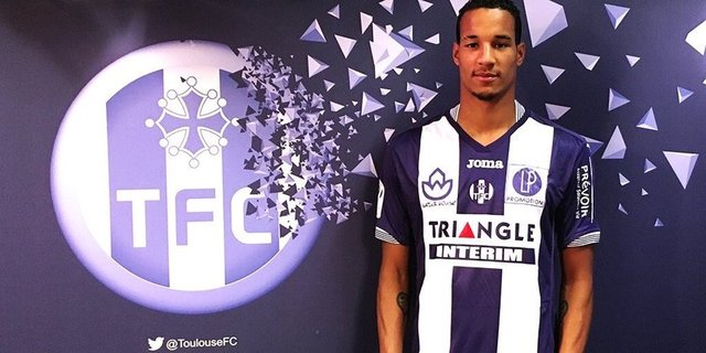 CHRISTOPHER JULLIENFreiburg > Toulouse (3 milyon €)