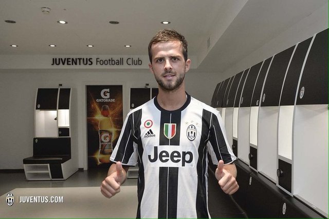 MIRALEM PJANICRoma > Juventus (32 milyon €)