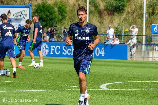 BENJAMIN STAMBOULIParis Saint-Germain > Schalke 04 (8.5 milyon €)