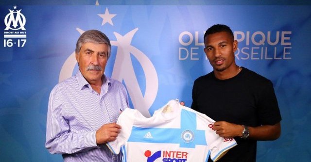 WILLIAM VAINQUEURMarsilya > Roma (Kiralık)