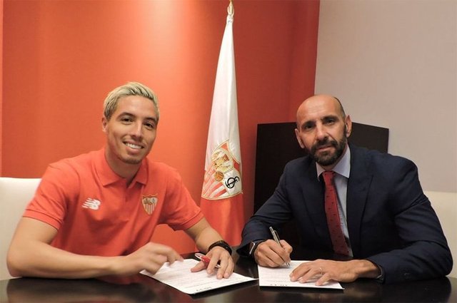 SAMIR NASRIManchester City > Sevilla (Kiralık)