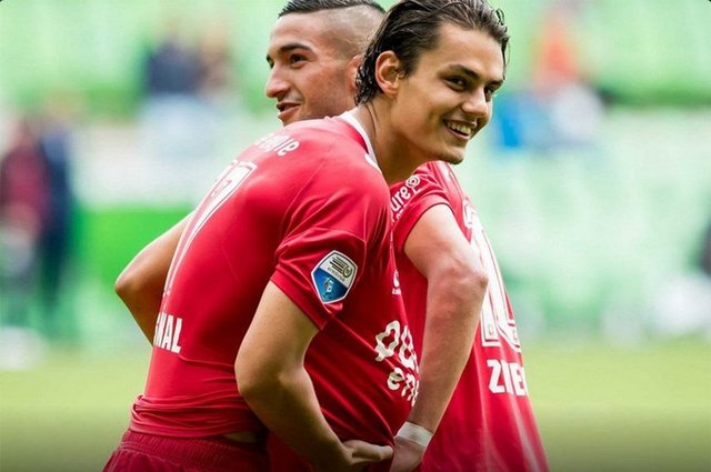 HAKIM ZIYECHTwente > Ajax (11 milyon €)