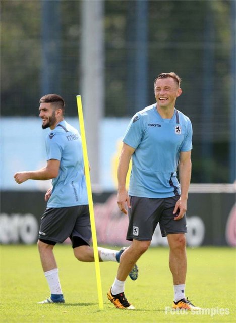 IVICA OLICHamburg > 1860 Münih (Bedelsiz)