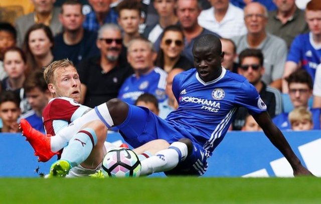 N'GOLO KANTELeicester City > Chelsea