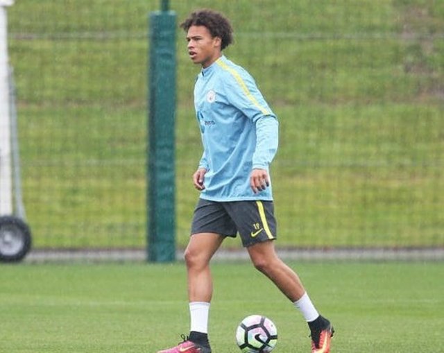 LEROY SANESchalke > Manchester City (50 milyon €)