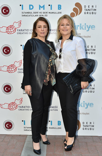 DİDEM ÇAPA, DEMET SABANCI ÇETİNDOĞAN
