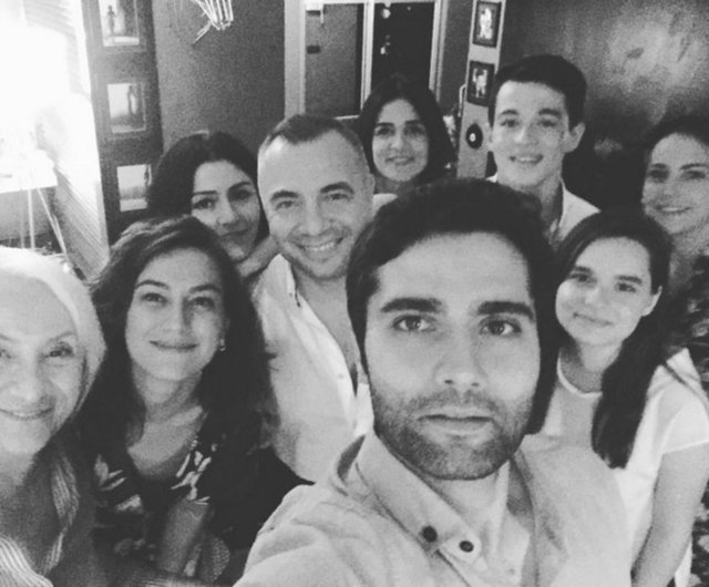 DENİZ ÇAKIR şİte böyle bi şey...