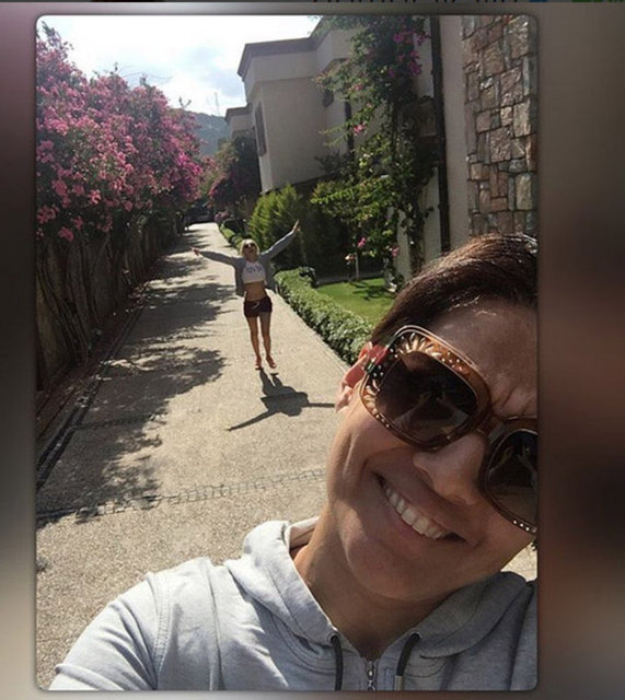 DEMET AKALIN - Yürüyüşteyiz