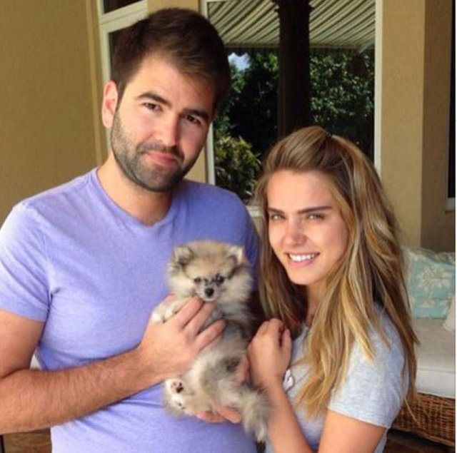 Ünlü oyuncu Ceyda Ateş, Buğra Toplusoy'un annesi Efsane Hanım ile paylaştığı fotoğrafla büyük beğeni topladı.