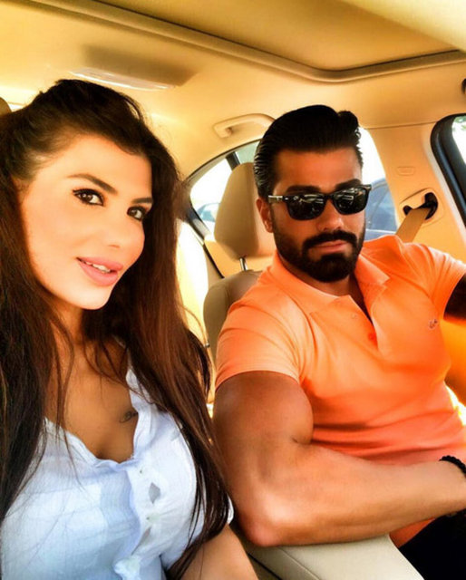 Milliyet'te yer alan habere göre, eşi Ramiz Özbay'dan boşandıktan sonra Hatice de diğer meslektaşları gibi çıtayı zirveye çıkardı.