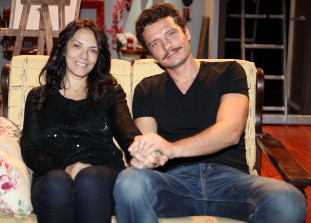 "Ada'yı doğurdum, rahmim alındı. Hakan'la kavga ediyoruz, geliyor bir günlüğüne ve hamile kalıyorum. Kalamıyordum öncesine kadar. İki çocuğumun babasına da çok aşık oldum. Aldatıldım, en yakın dostlarım sırtımdan vurdu."