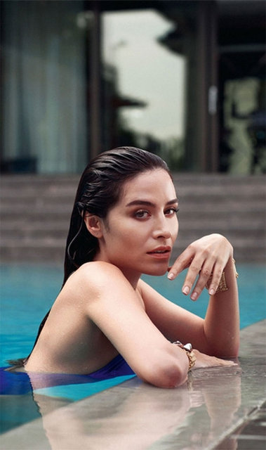 Ünlü oyuncu, çekimleri kasım ayında başlayacak filmde Fransız popstar Mika ile kamera karşısına geçeceğini açıkladı. Bilgin, Atik Rahimi'nin yöneteceği filmle ilgili, "Artık iyice somutlaşmaya başladı ve çok heyecanlanıyorum" dedi.