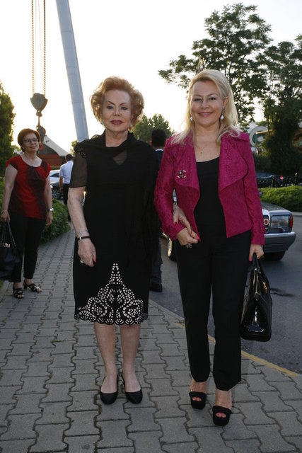 ÖZCAN SABANCI, DEMET SABANCI ÇETİNDOĞAN