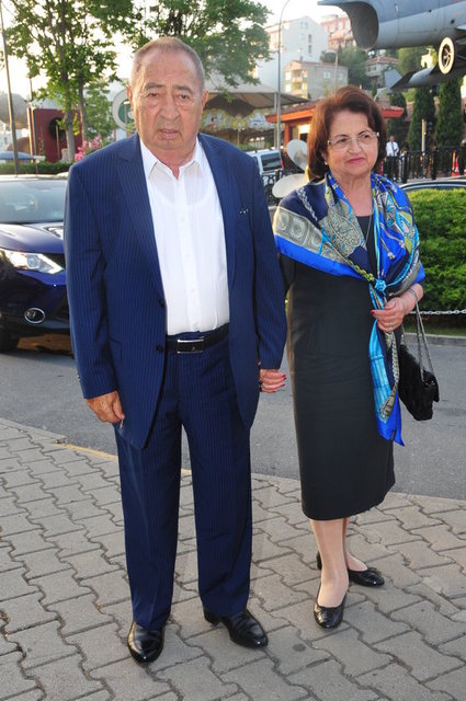 HÜSEYİN - NİMET BAYRAKTAR