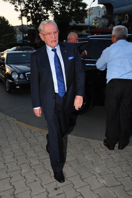 ERDOĞAN DEMİRÖREN