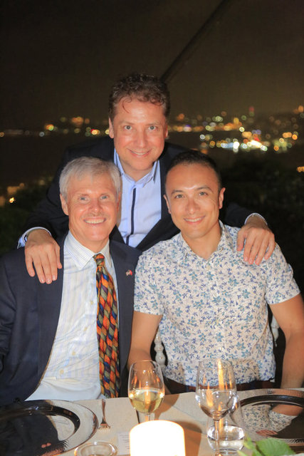CHARLES F. HUNTER, RAMADAN ÇAYSEVER, ATIL KUTOĞLU