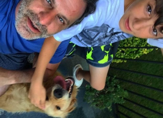 OZAN GÜVENBir şey yok,yukarıya bakıyoruz