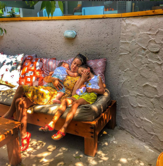 YELİZ YEŞİLMEN - Ağaçların arasında sakin bir mekanda uyuya kaldık