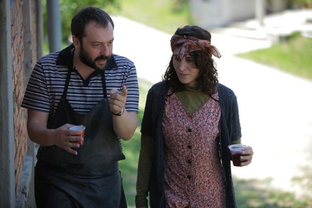 Ebru AYAZ/HABERTÜRK MAGAZİNŞov dünyasının bazı ünlü isimleri dünyaca ünlü yıldızlara benzerliğiyle dikkat çekiyor. 