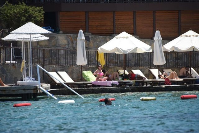 HABERTÜRK MAGAZİNMerve Sevi, tatil için Bodrum'u tercih eden ünlüler arasına katıldı. 