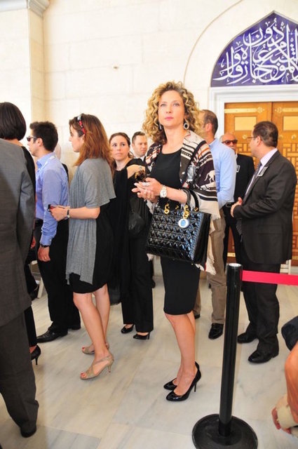 ESRA OFLAZ GÜVENKAYA