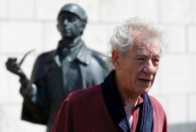 16 Ian McKellen 3,150 milyar dolar 