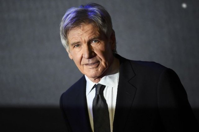 1 Harrison Ford 4,871 milyar dolar