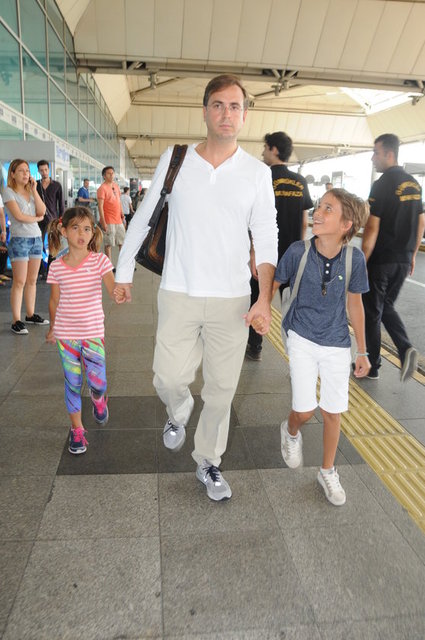 MURAT, EGE, YAZ ÖZYEĞİN
