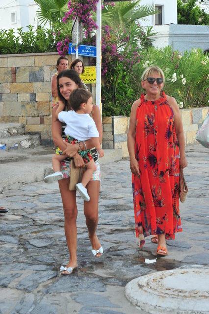 MERAL YAZICI, NAZLI, ÜNSAL SERT