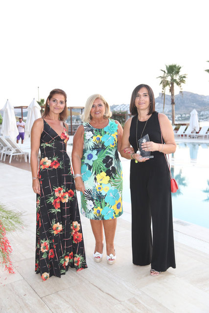EBRU ÇARIKÇILAR, ŞULE ARGÜDER, AYFER TOPRAK KARAVAN
