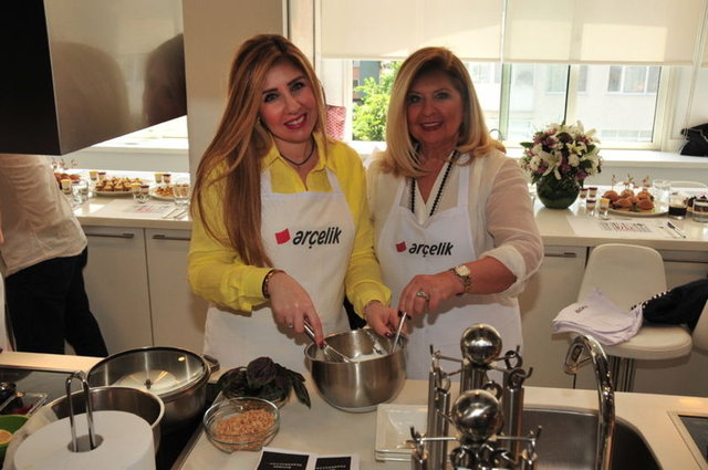 ŞULE ARGÜDER