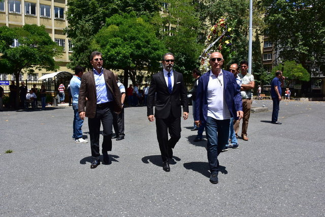 ÖZCAN TAHİNCİOĞLU, ZAFER YILDIRIM