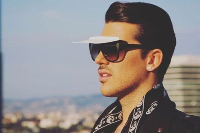 Ünlü DJ'in, Temmuz ayı süresince çıktığı mekanlardan yaklaşık 600 bin TL kazandığı konuşuluyor.