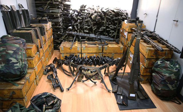 15 Temmuz Şehitleri Köprüsü ile Çengelköy ve Kuleli'de ele geçirilen silah ve mühimmatlar arasında 696 adet G3 piyade tüfeği, 105 adet HK33 piyade tüfeği, 225 adet tabanca, 7 adet uçaksavar, 1 adet MP5 silah, 32 adet MG3 ağır silah, 1 adet kaleşnikof silah, 10 adet el bombası ve 25 bin adet mermi bulunuyor.