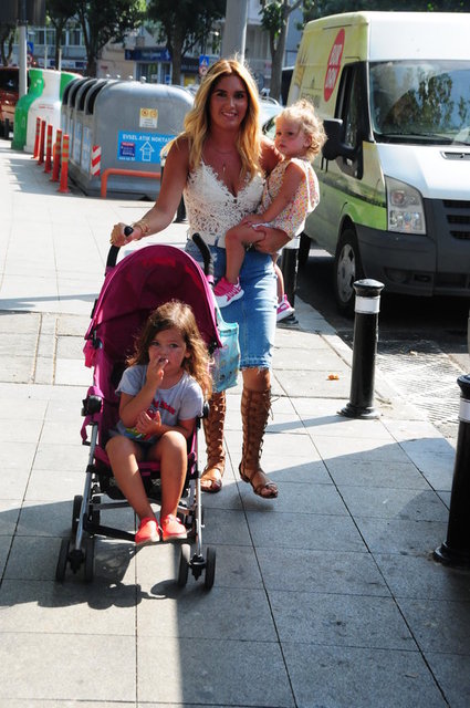 İPEK, ZEYNEP, SELİN TOPLUSOY