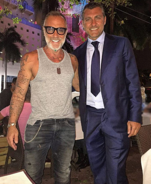 Gainluca Vacchi yakın arkadaşlarından biri de İtalyan futboluna damgasını vuran isim Christian Vieri...