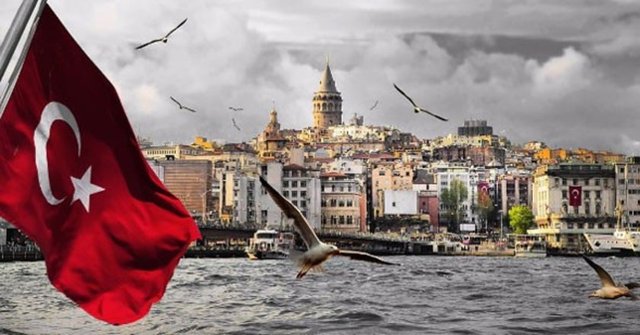 BUSE TERİMBugün birlik günü ve biz birlikte çok güzeliz