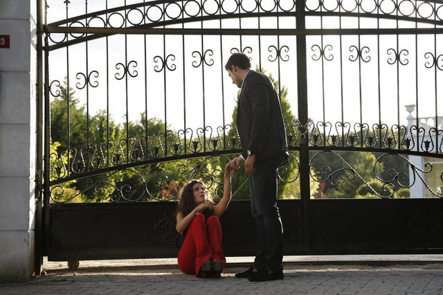 Gülümse Yeter 4. Bölüm Fotoğrafları