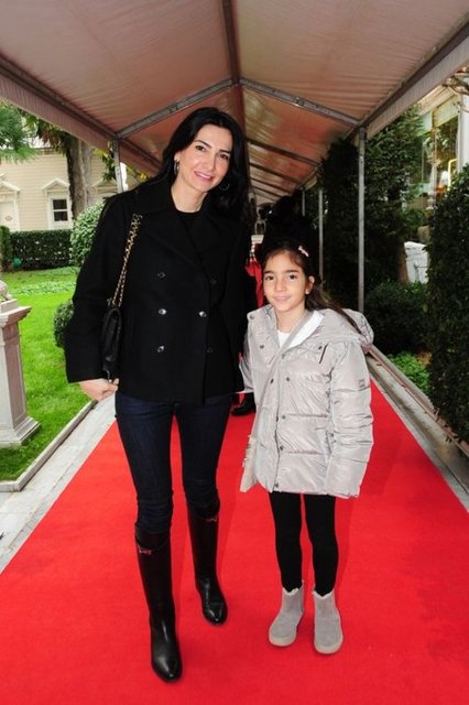 ŞİRİN, AYŞE YALÇIN